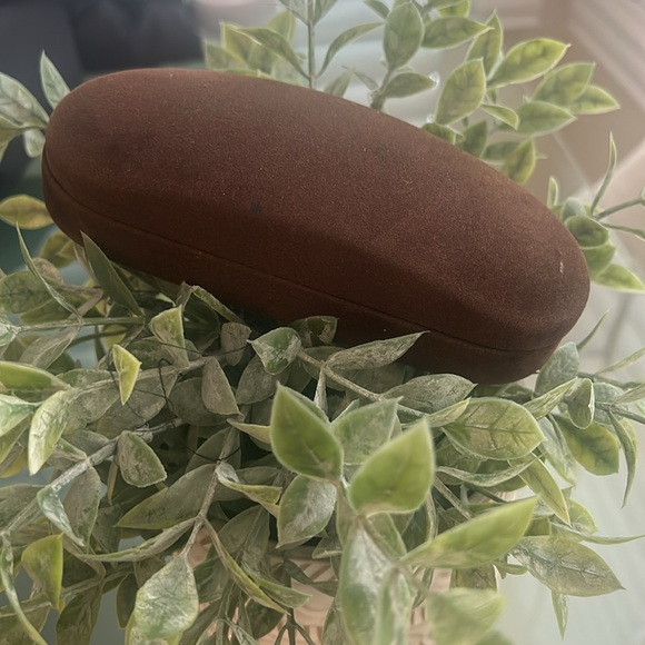 Tom Ford Medium Dark Brown Sunglass Sunnies Case Only Like New Gold Logo - Picture 15 of 17